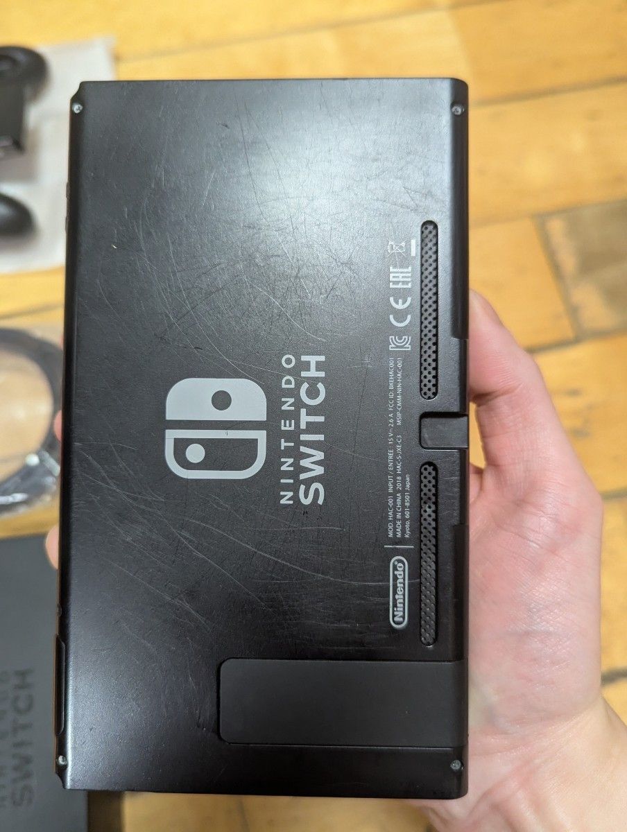 Nintendo Switch 本体 箱付き 2018年製｜Yahoo!フリマ（旧PayPayフリマ）