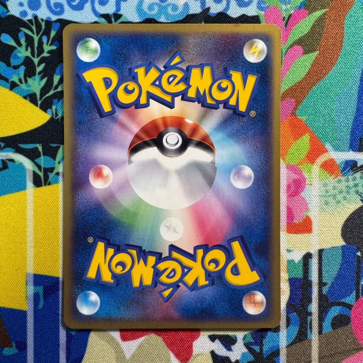 ポケモンカード ピカチュウ WHF ワールドホビーフェア 箔押し 引退品