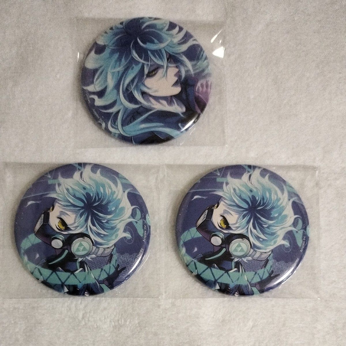 ツイステッドワンダーランド 寮服缶バッジ イデア・オルトセット