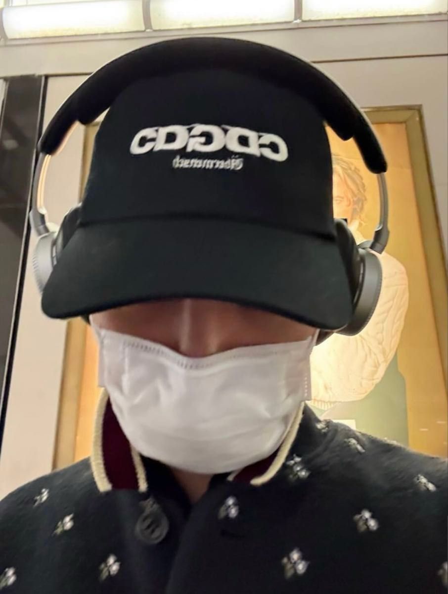 新品】CDG × G-DRAGON bermensch CLASSIC CAP ブラック