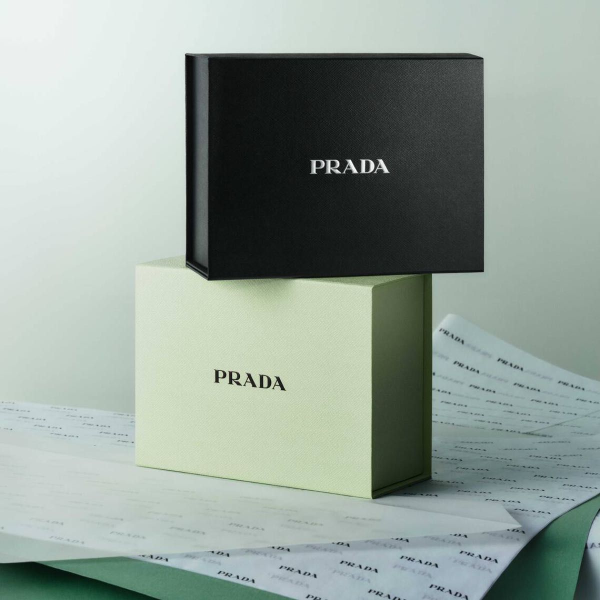 美品】PRADA BEAUTY プラダビューティー ギフトボックス メッセージ