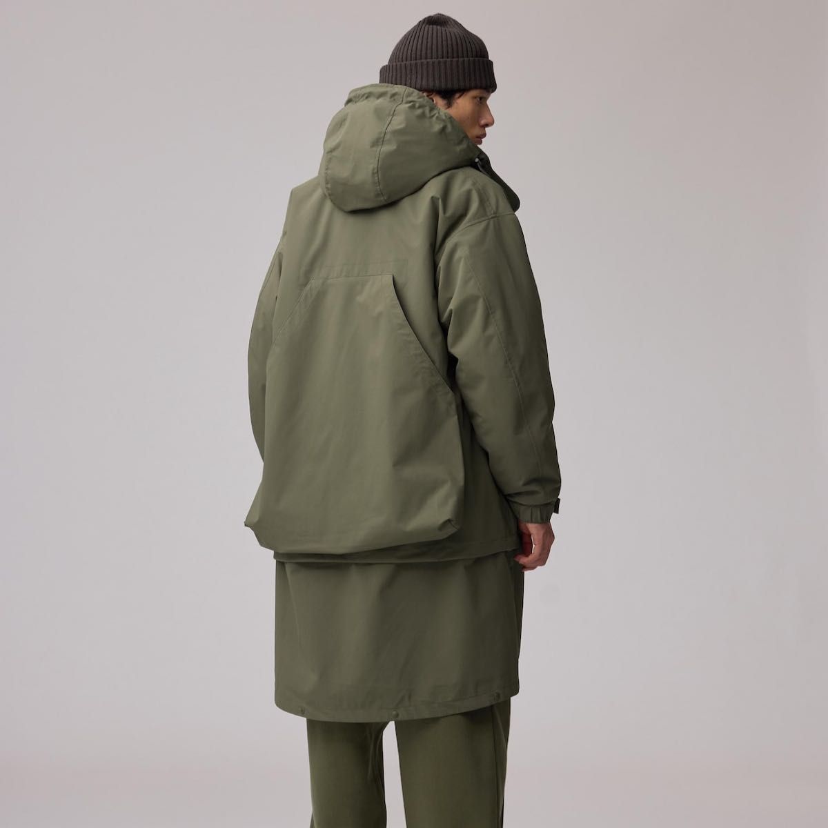 GU ジーユー ENGINEERED GARMENTS パデッドシェルパーカ L オリーブ