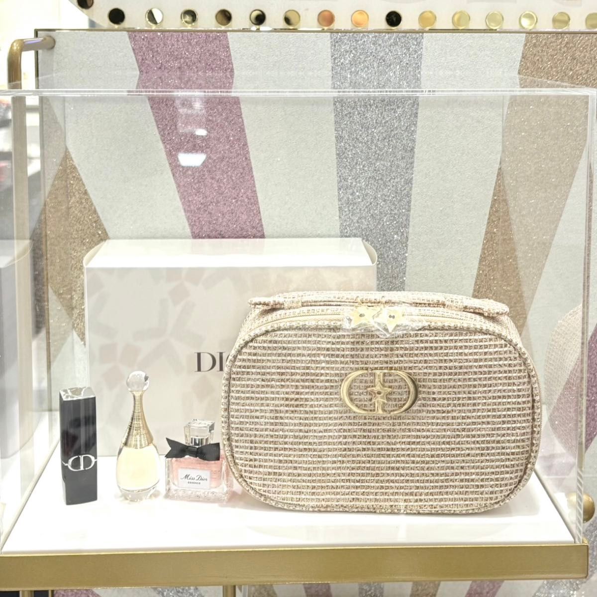 DIOR 2025 クリスマスオファー Christian Dior（クリスチャン