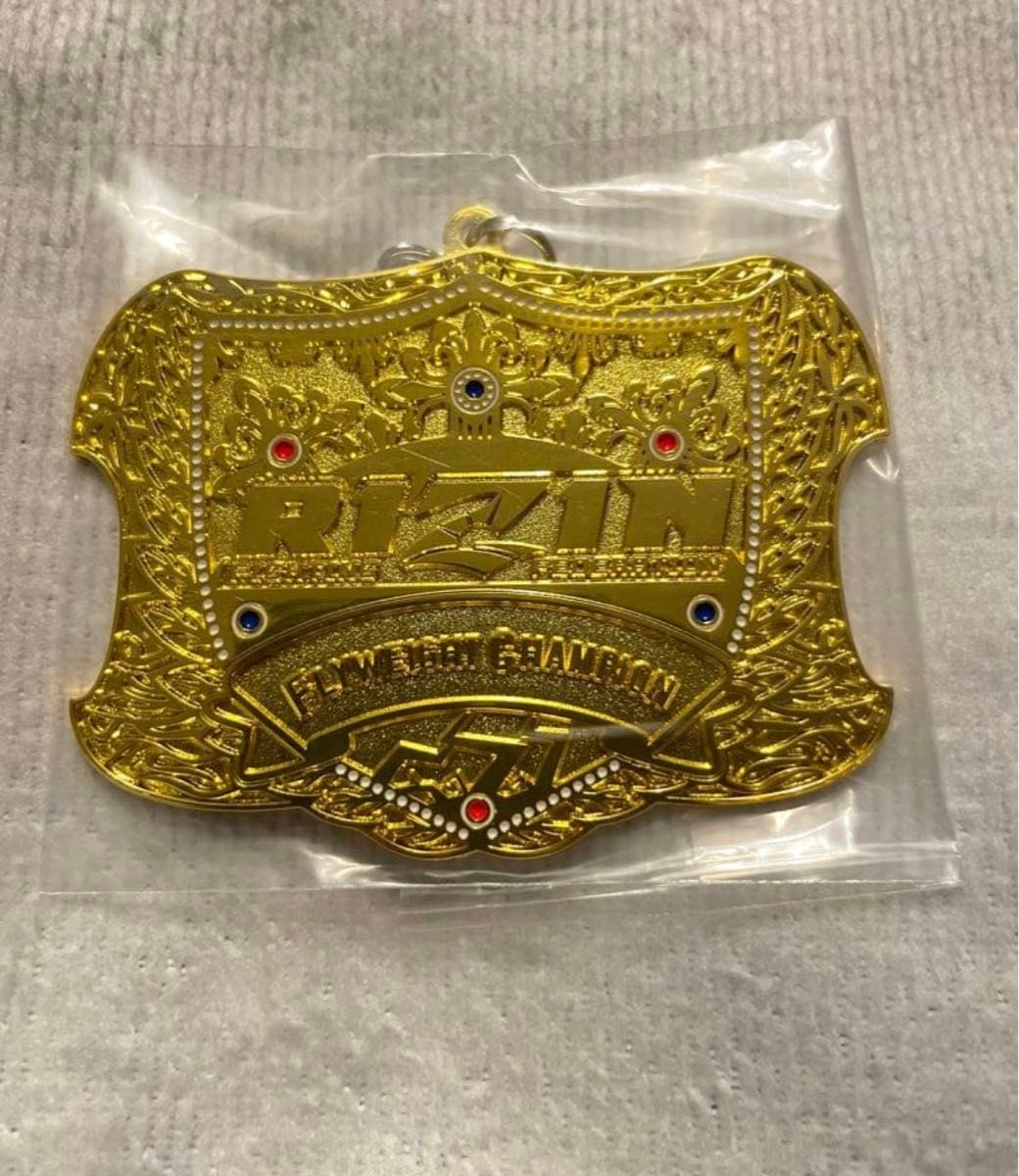 RIZIN 一番くじ フライ級チャンピオンベルトキーホルダー｜Yahoo