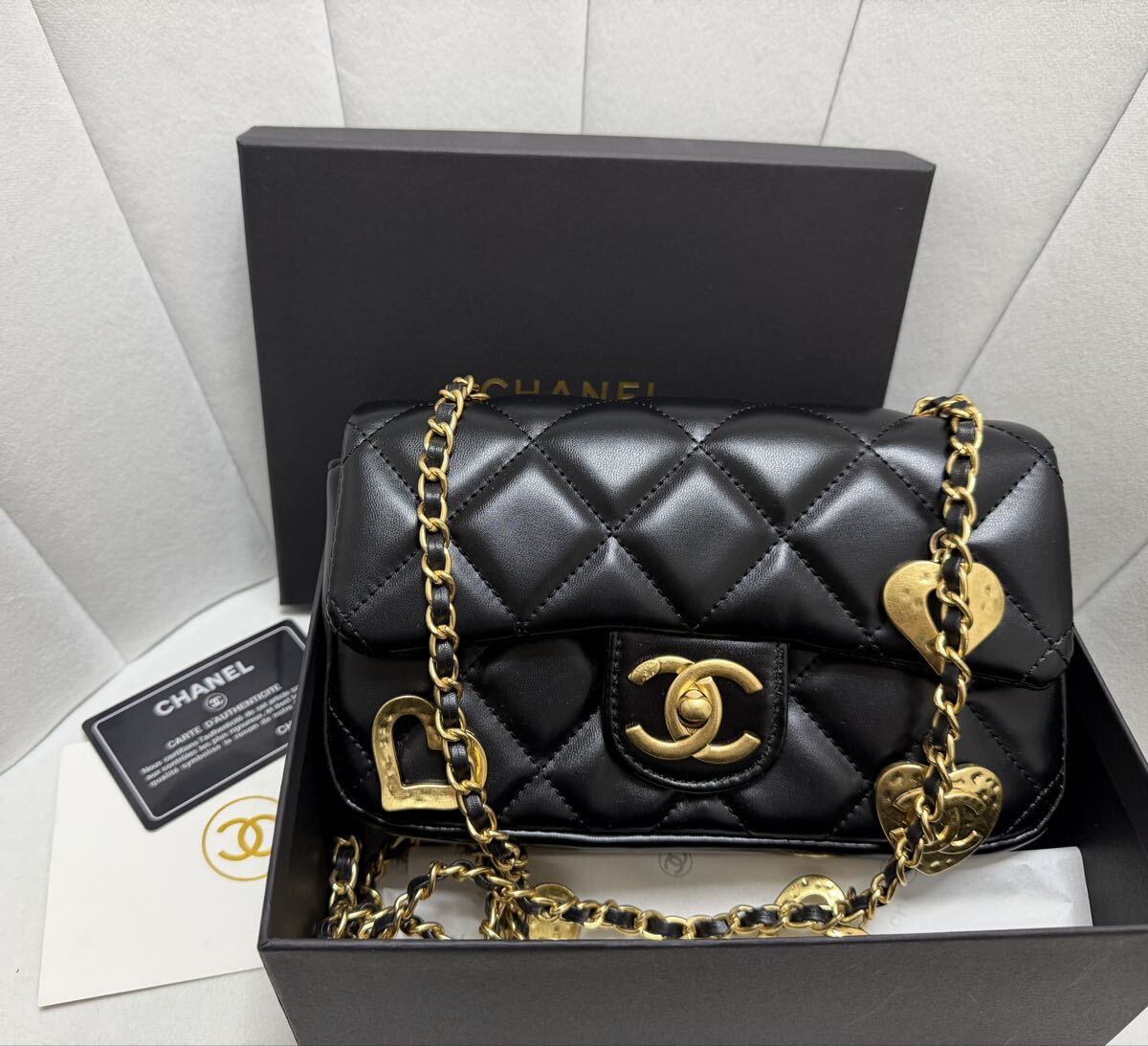 未使用 CHANEL VIPノベルティ キルティング ショルダーバッグ ハート