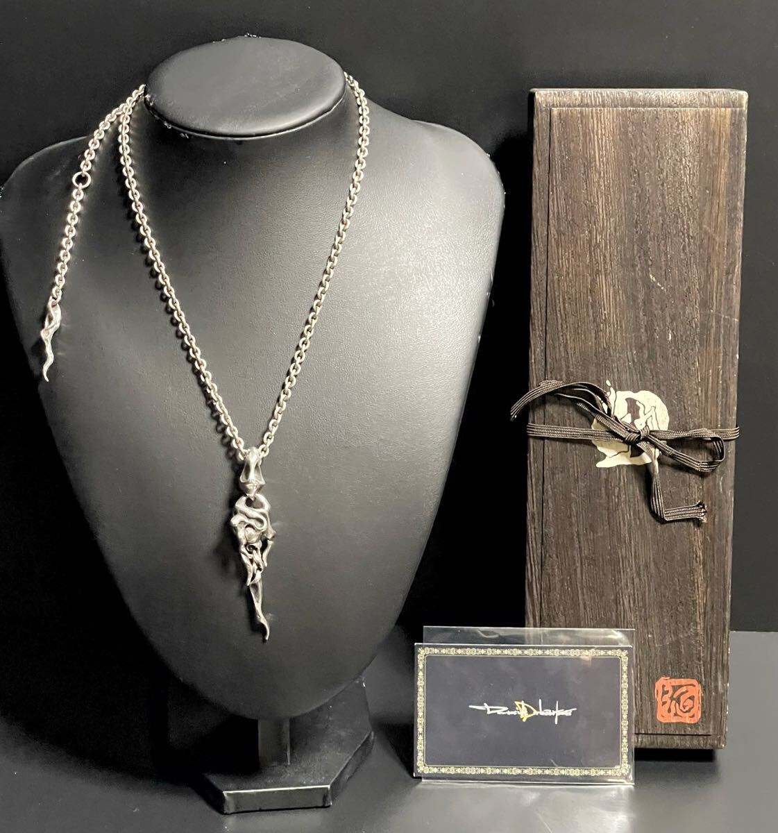 即決 証明書付き入手困難GACKT着用 極美品DARTS OF TAUJANカディシャ