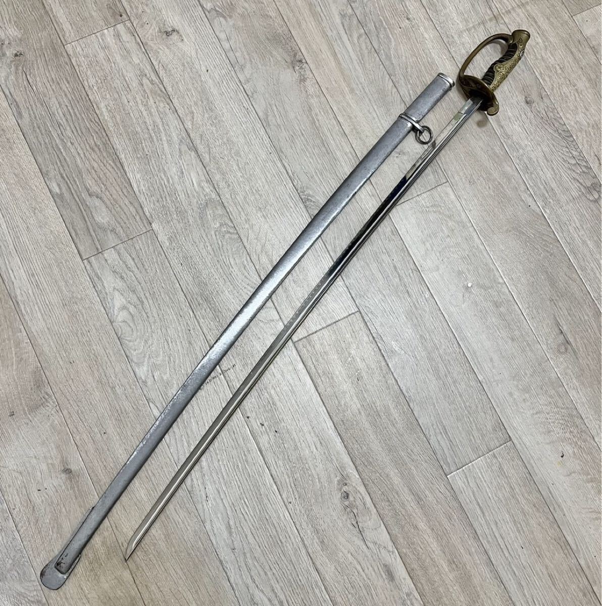模造刀】サーベル/長刀/指揮刀/軍刀/旧日本軍/陸軍/日本刀/美品/状態