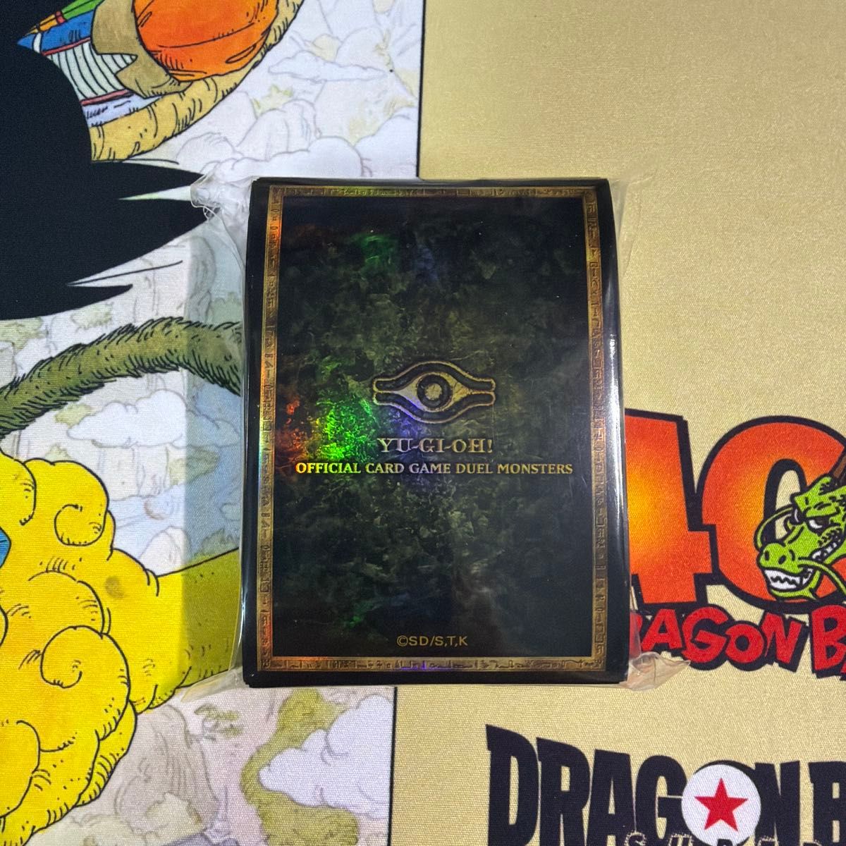 ニューロン プロテクター スリーブ ミレニアムアイ ウジャト目 遊戯王