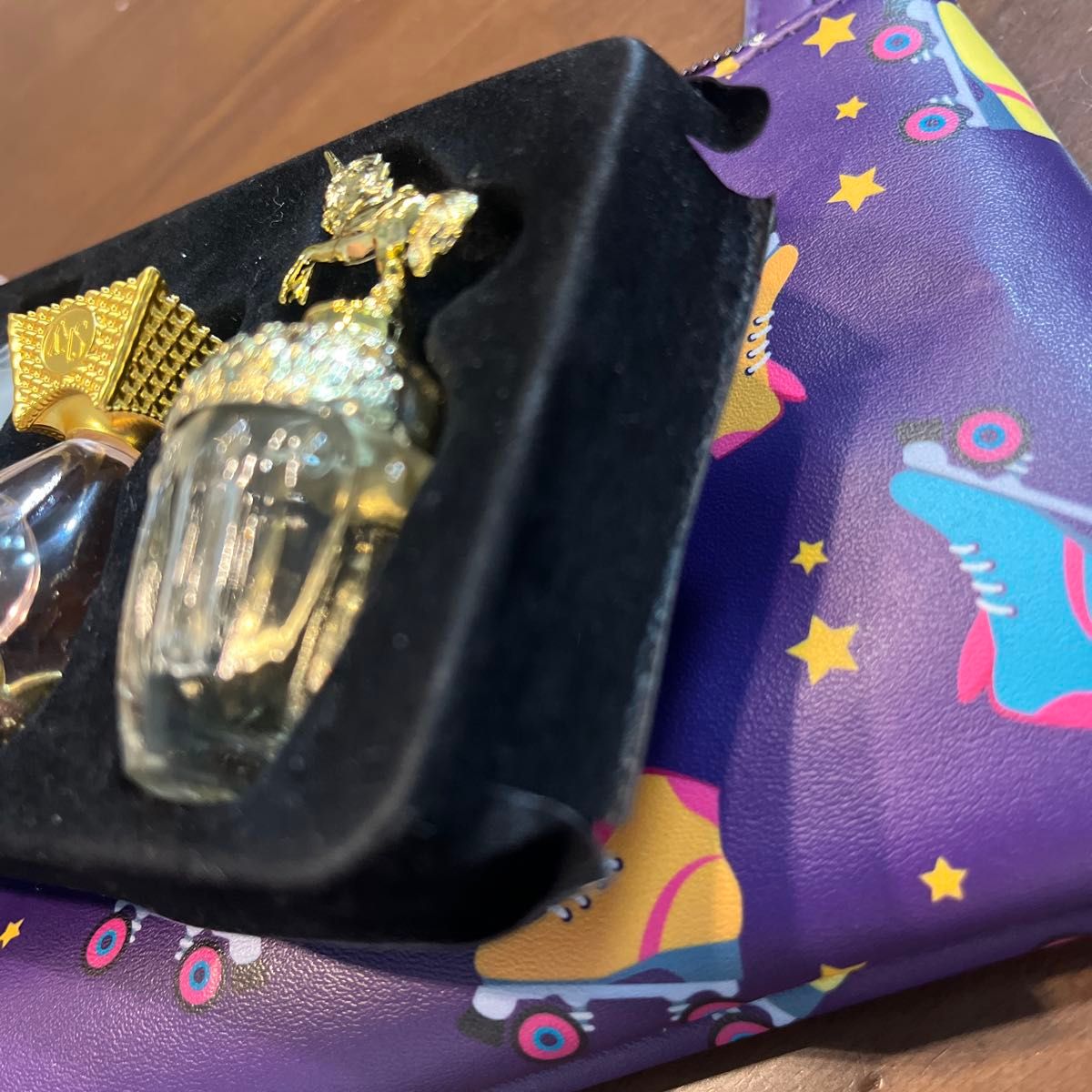 ANNA SUI アナスイ 香水 ミニチュアボトル 5点セット ポーチ付き