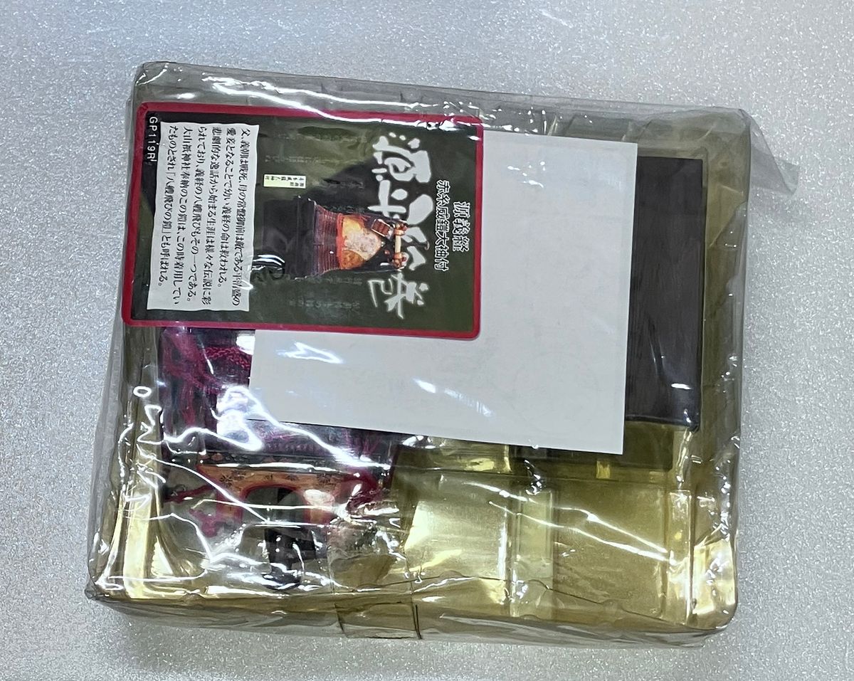 未開封シークレット 源平絵巻 源義経『赤糸威鎧大袖付』武 もののふ
