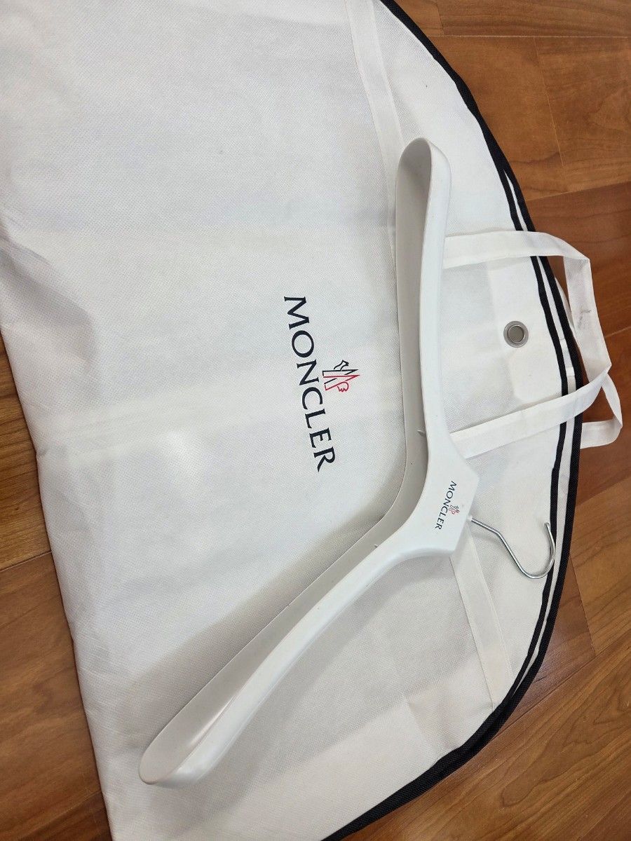 モンクレール MONCLER ガーメントバッグ｜Yahoo!フリマ（旧PayPayフリマ）