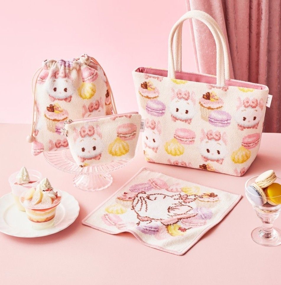 フェイラー ディズニー ストア マリーちゃん ポーチ 福袋｜Yahoo