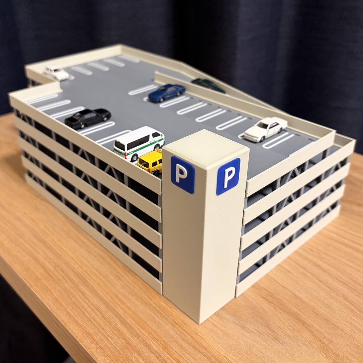 Nゲージ 立体駐車場B（組立キット）模型 ストラクチャー｜Yahoo!フリマ