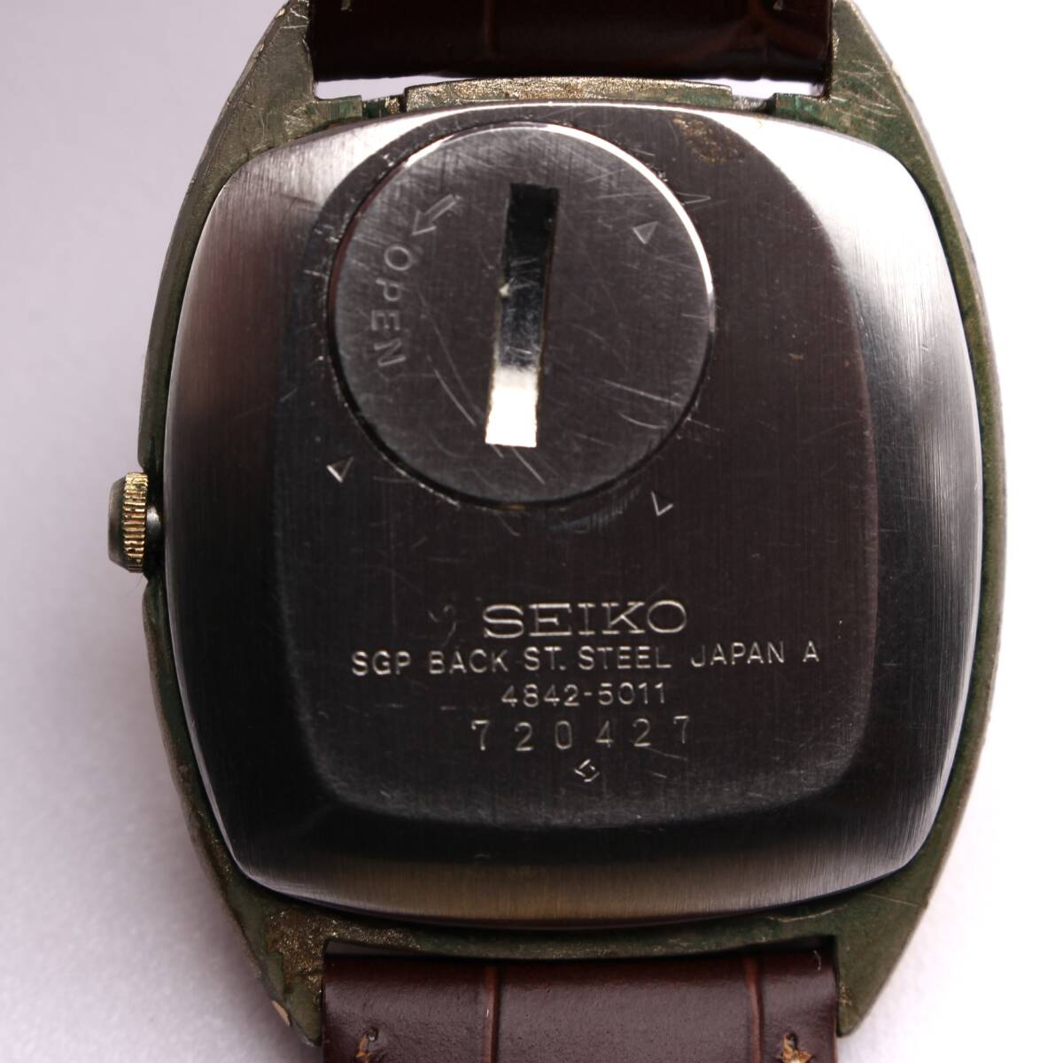 SEIKO Grand Quartz メンズ 腕時計 高精度 ヴィンテージ 4842-5011