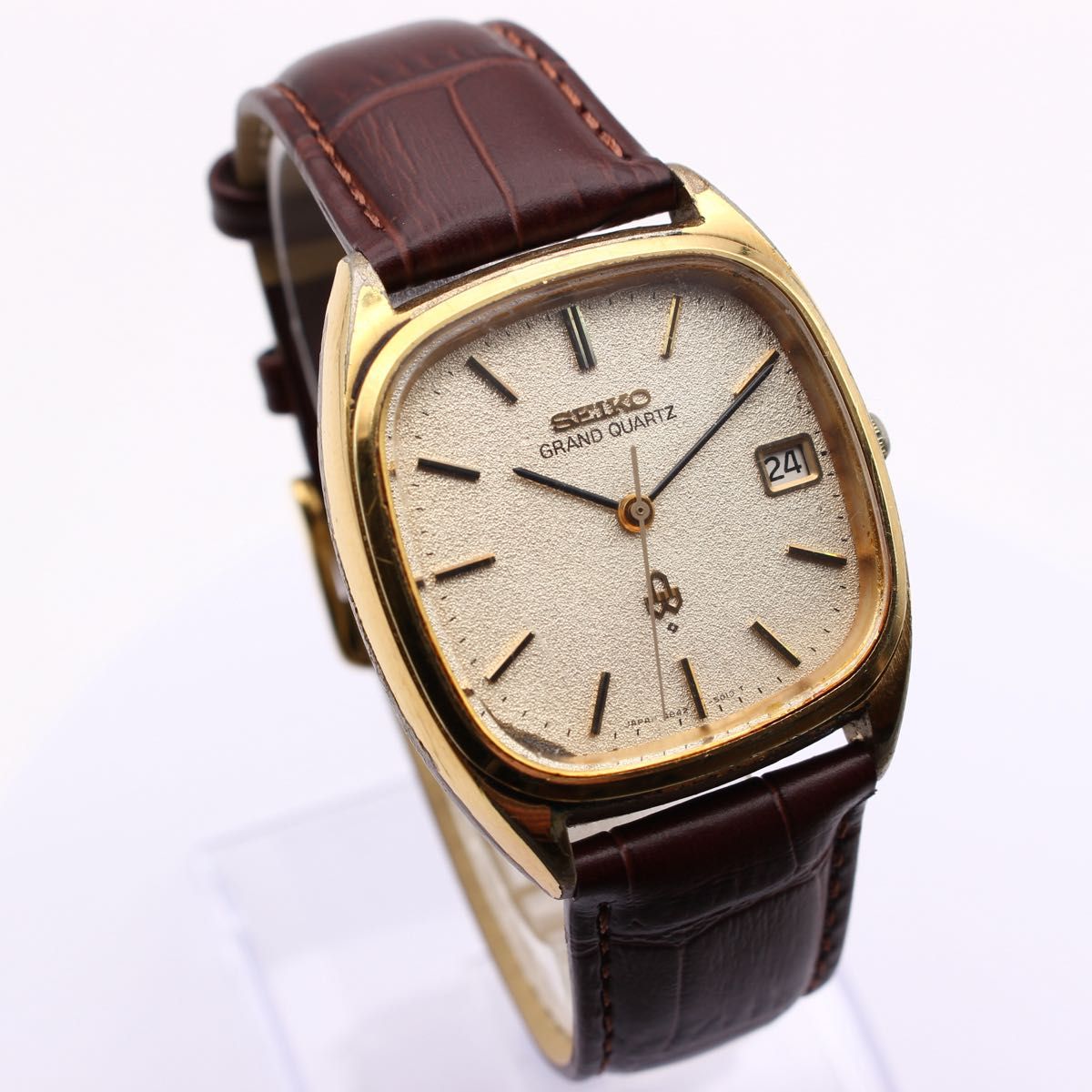 SEIKO Grand Quartz メンズ 腕時計 高精度 ヴィンテージ 4842-5011