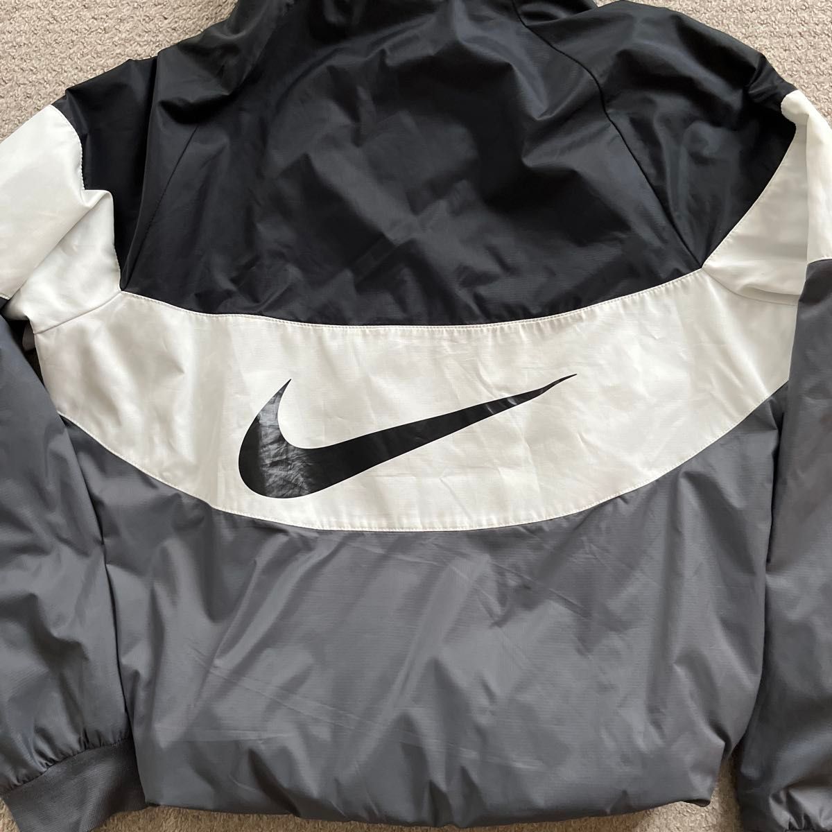 NIKE ナイキ ビッグスウォッシュ ナイロンジャケット 黒 白 灰｜Yahoo