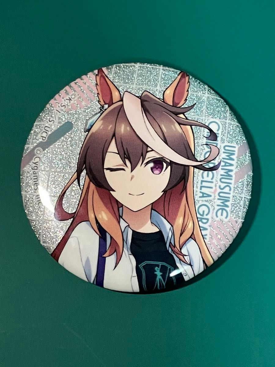 ウマ娘 シンデレラグレイ マルイコラボ グリッター缶バッジ