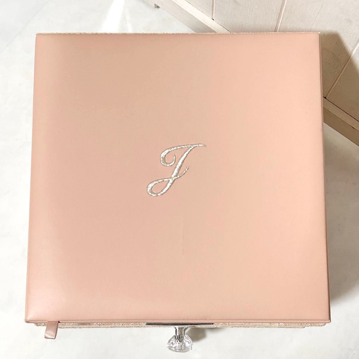 未使用訳あり】ジルスチュアート クチュール メイクアップボックス Ⅱ