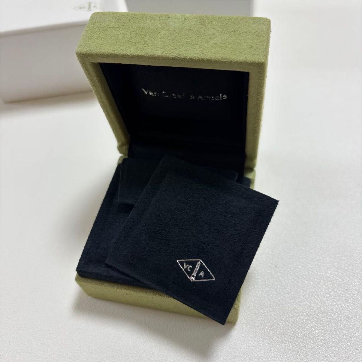ヴァンクリーフ& アーペル Van cleef & Arpels ヴァンクリ ピアス