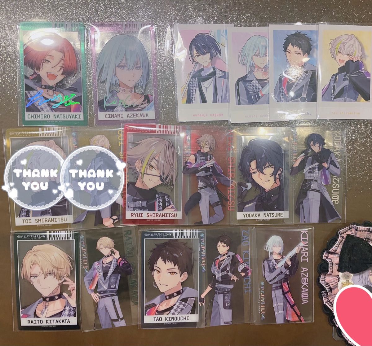 エイトリ18TRIP AGF キャラバッジコレクションvol 5 缶バッジ｜Yahoo