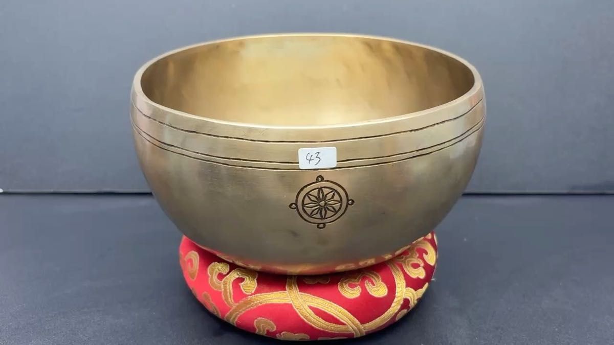 シンギングボウル(梵字) 953g ヒーリング チャクラボウル 密教法具