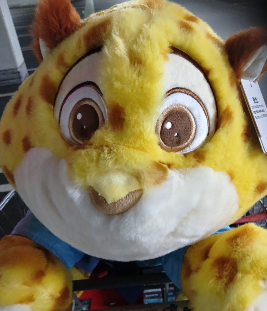 クロウハウザー ズートピア ぬいぐるみ ディズニー コストコ