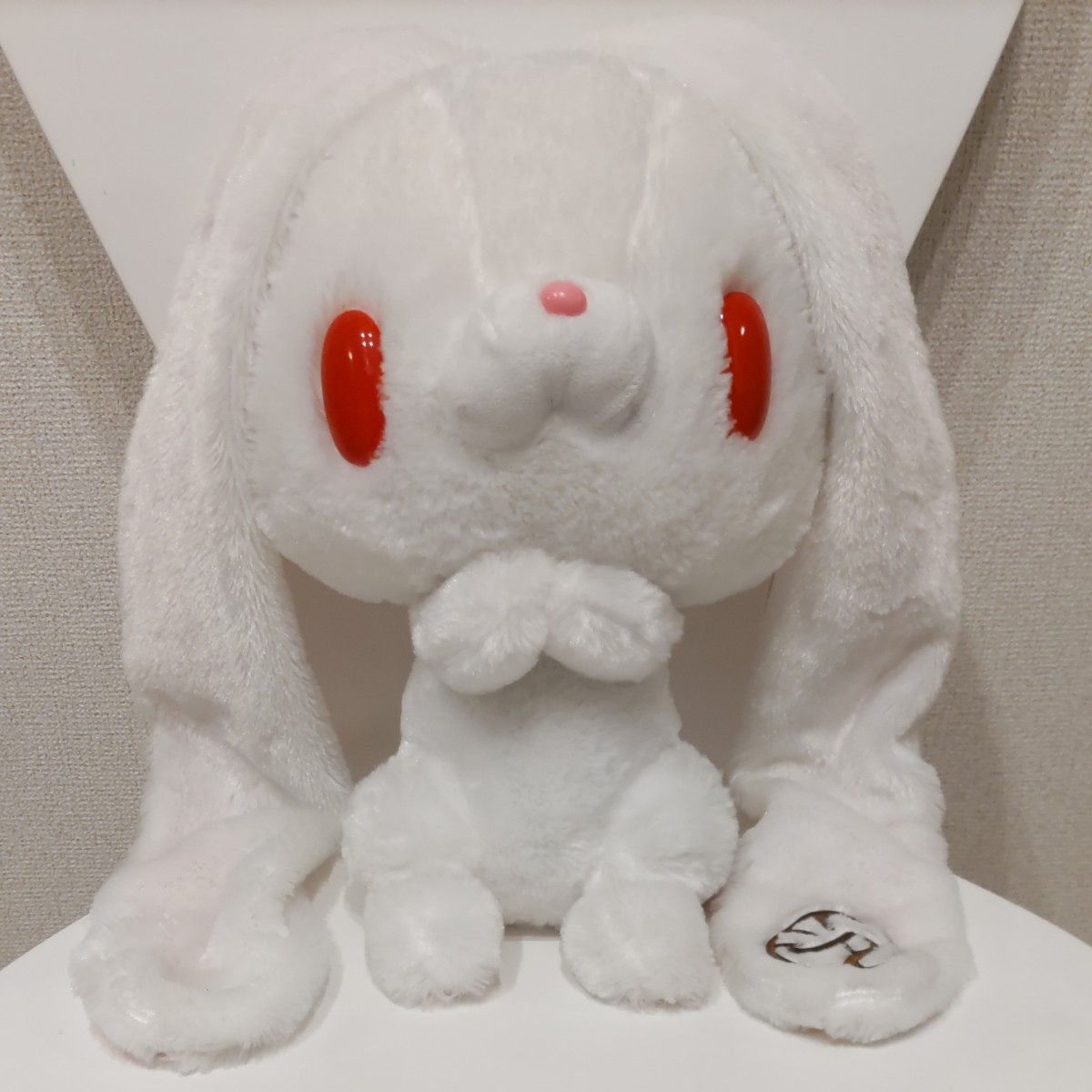 希少】汎用うさぎぬいぐるみ もじもじver 白色 チャックスGP XL CGP