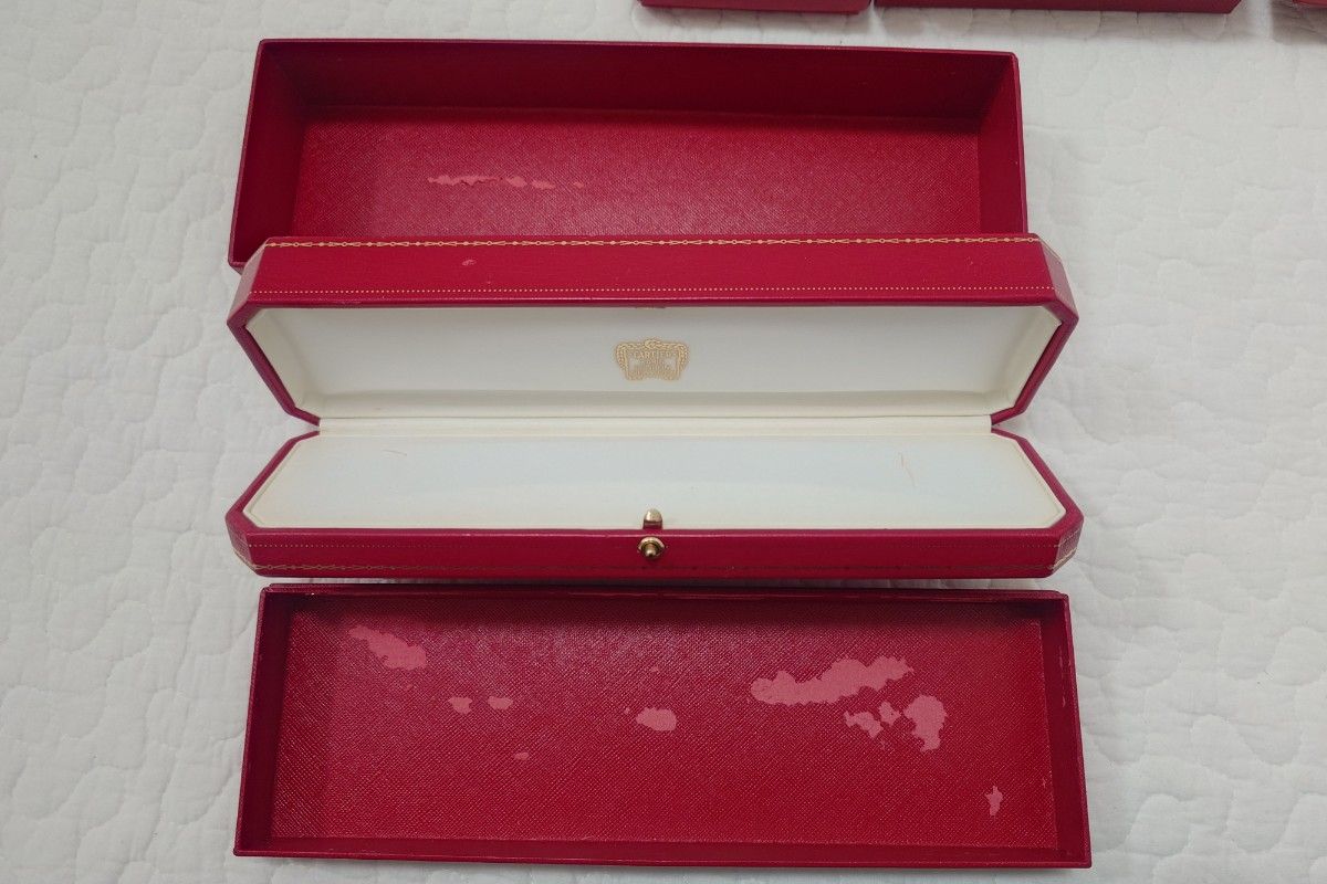 カルティエ レッドレザー ブレスレットボックス×ジュエリークリーナー