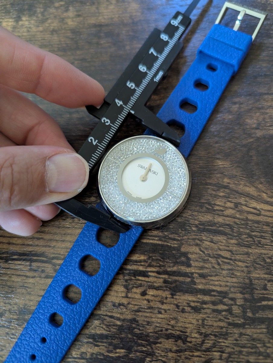 SWAROVSKI スワロフスキー 腕時計 クリスタライン ブルー シルバー