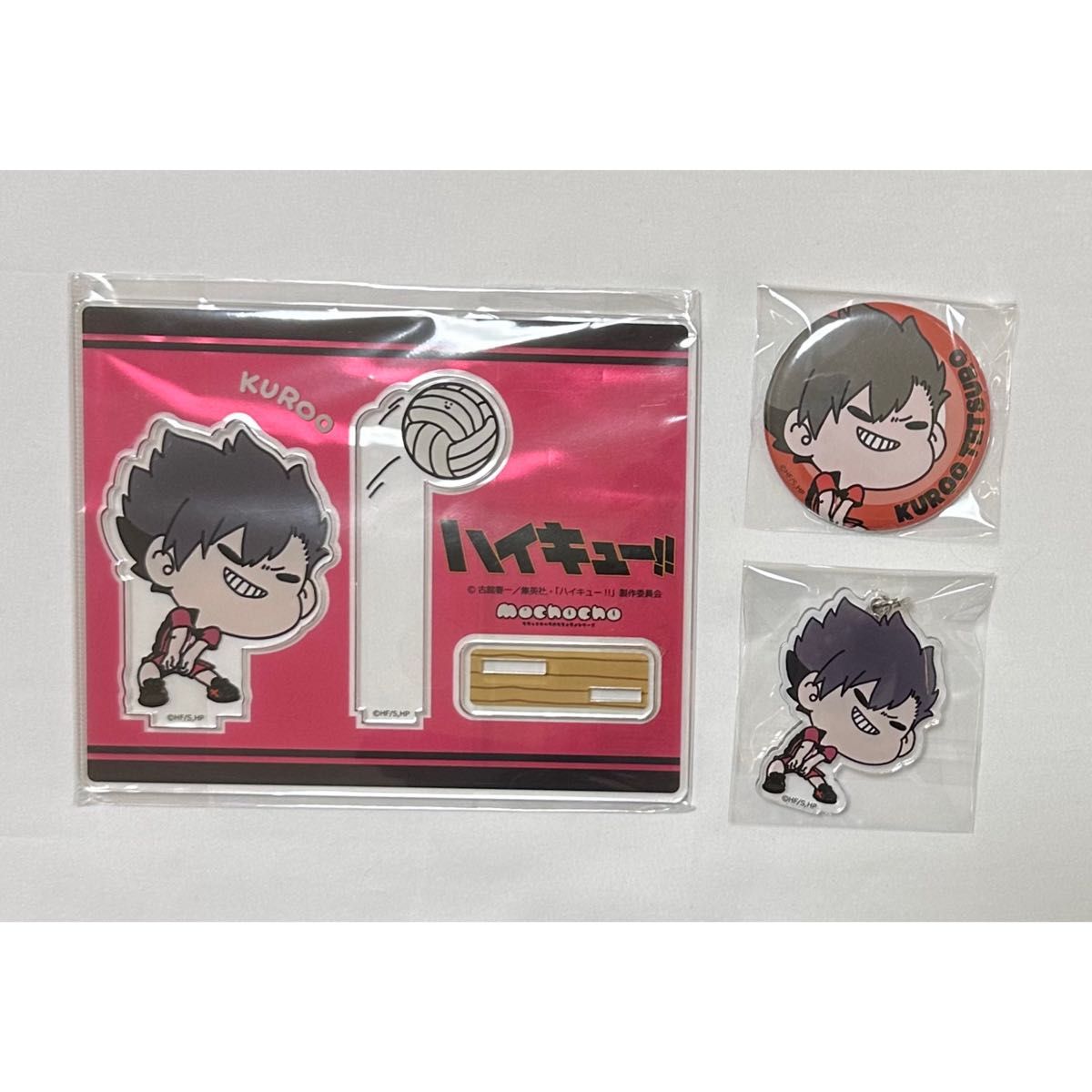 ハイキュー mochocho 黒尾鉄朗 アクリルスタンド 缶バッジ アクリル