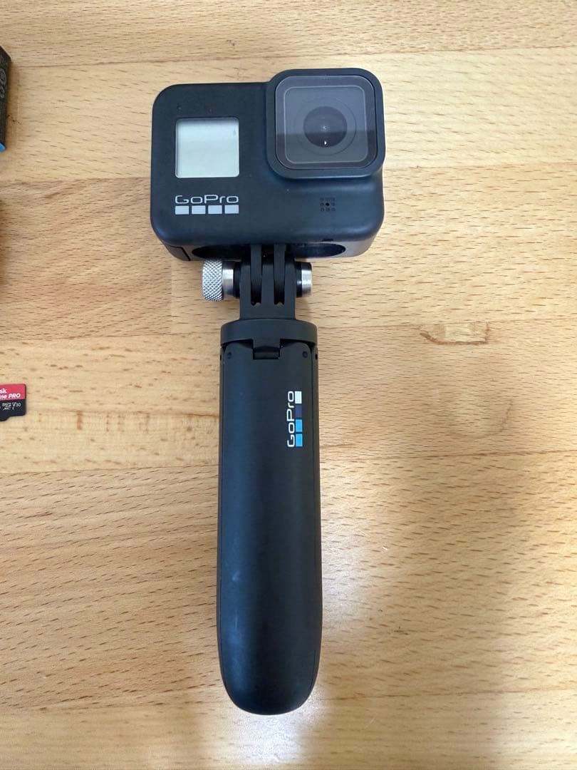 豪華セット】GoPro HERO8 Black｜バッテリー4個＆充電器＆三脚付 GoPro