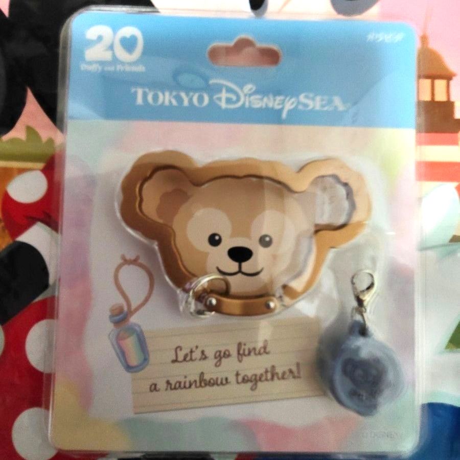 ダッフィーカラビナ ハートフェルトレターズオブフレンドシップ