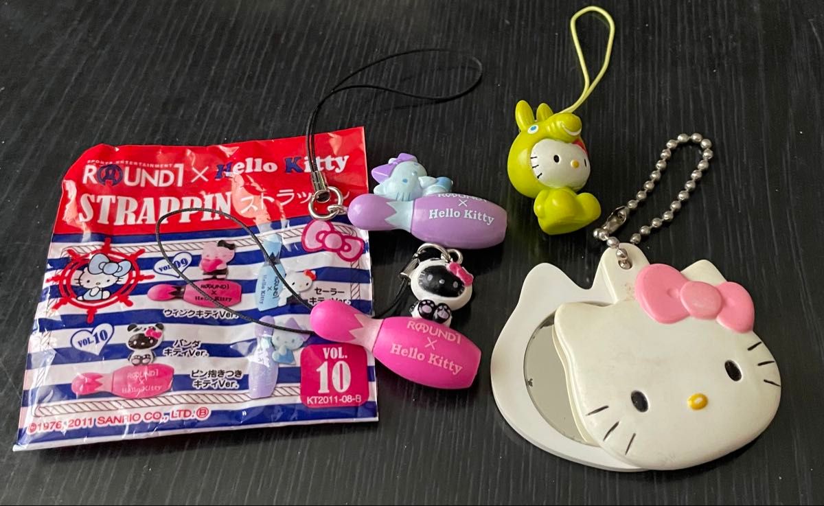 ハローキティ ストラップ キーホルダー4点セットROUND1×サンリオ