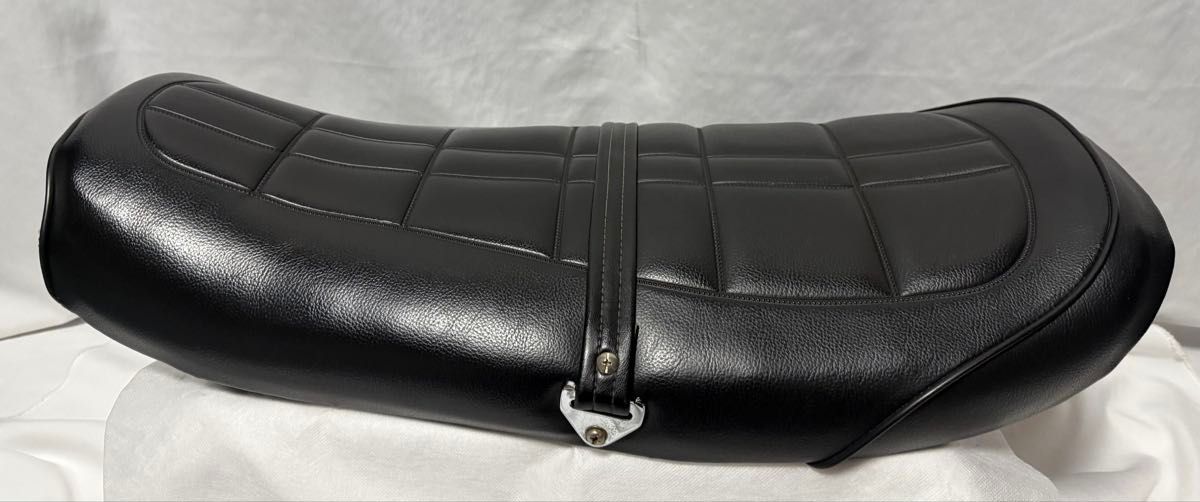 Kawasaki カワサキ KZ1000外し 純正ベース バナナシート アンコ抜き Z1