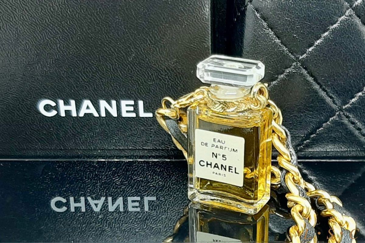 PayPay専用】《激レア 美品 CHANEL フレグランス No5 香水 ネックレス