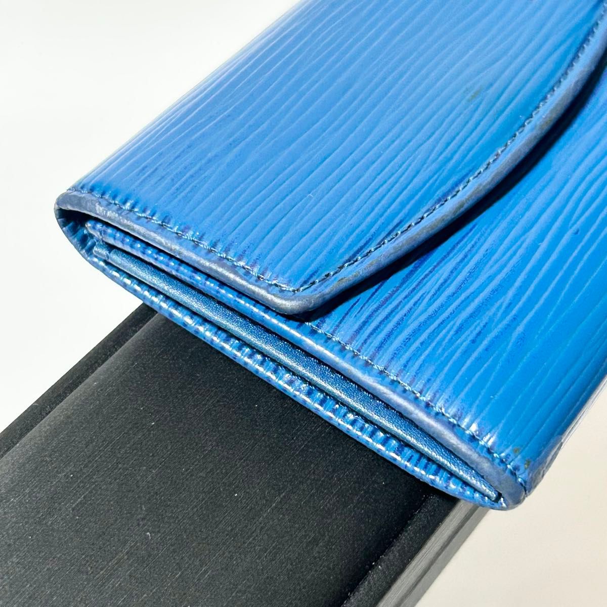 LOUIS VUITTON ルイヴィトン エピ ポルトモネ・サーンプル トレド