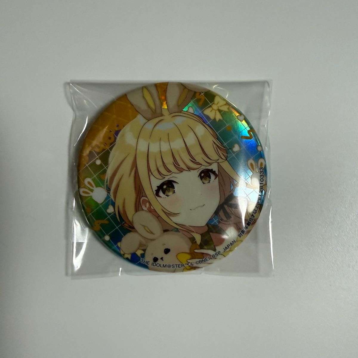 学園アイドルマスター 藤田ことね GiGO限定 オーロラ箔押し缶バッジ