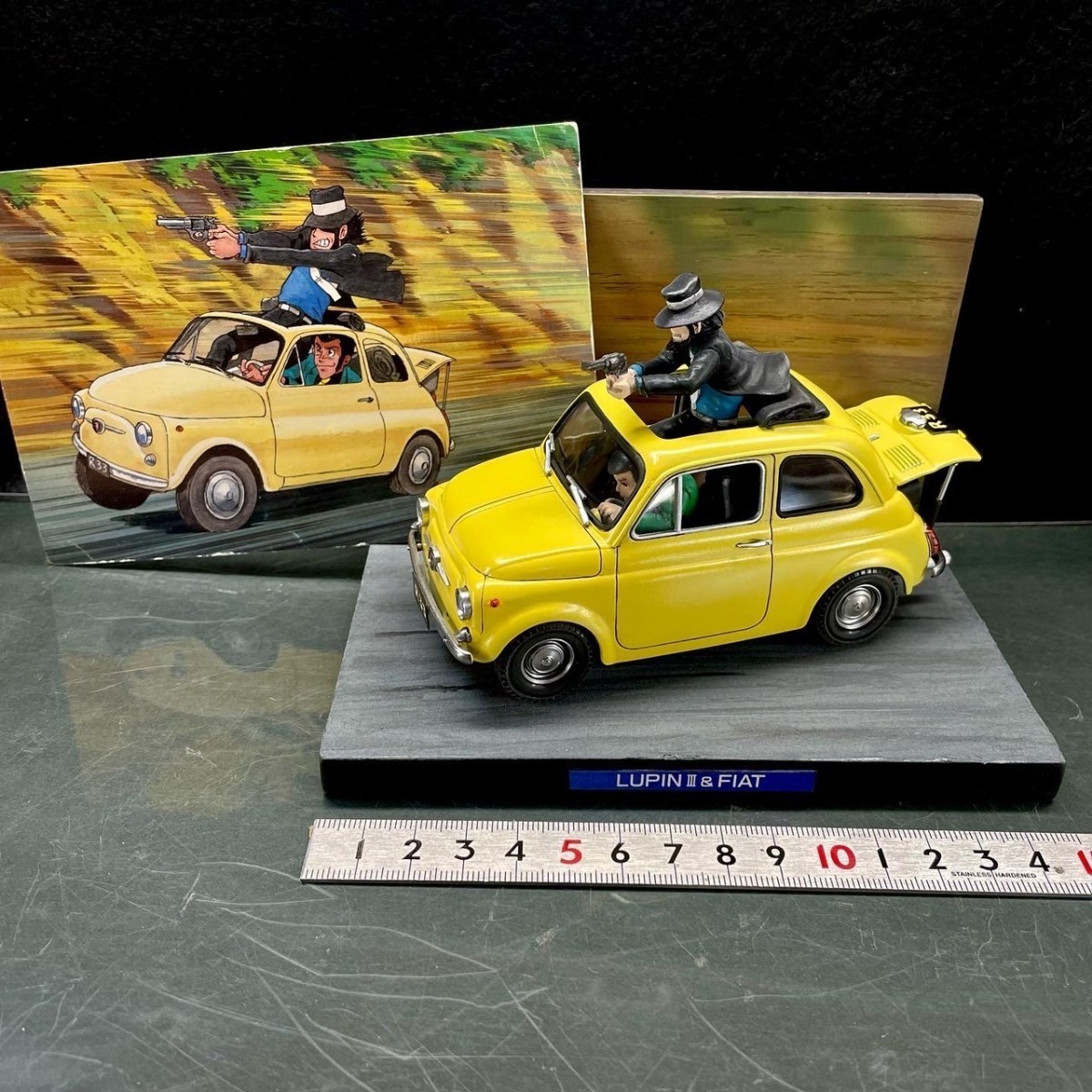 グンゼ産業ルパン三世 とフィアットカリオストロの城 追跡完成品