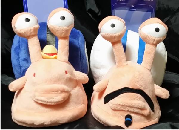 Yahoo!オークション - 576 電伝虫ぬいぐるみスマホスタンドセット ONE