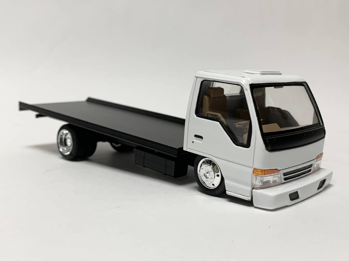 Yahoo!オークション - アオシマ 1／32 いすゞエルフ 完成品