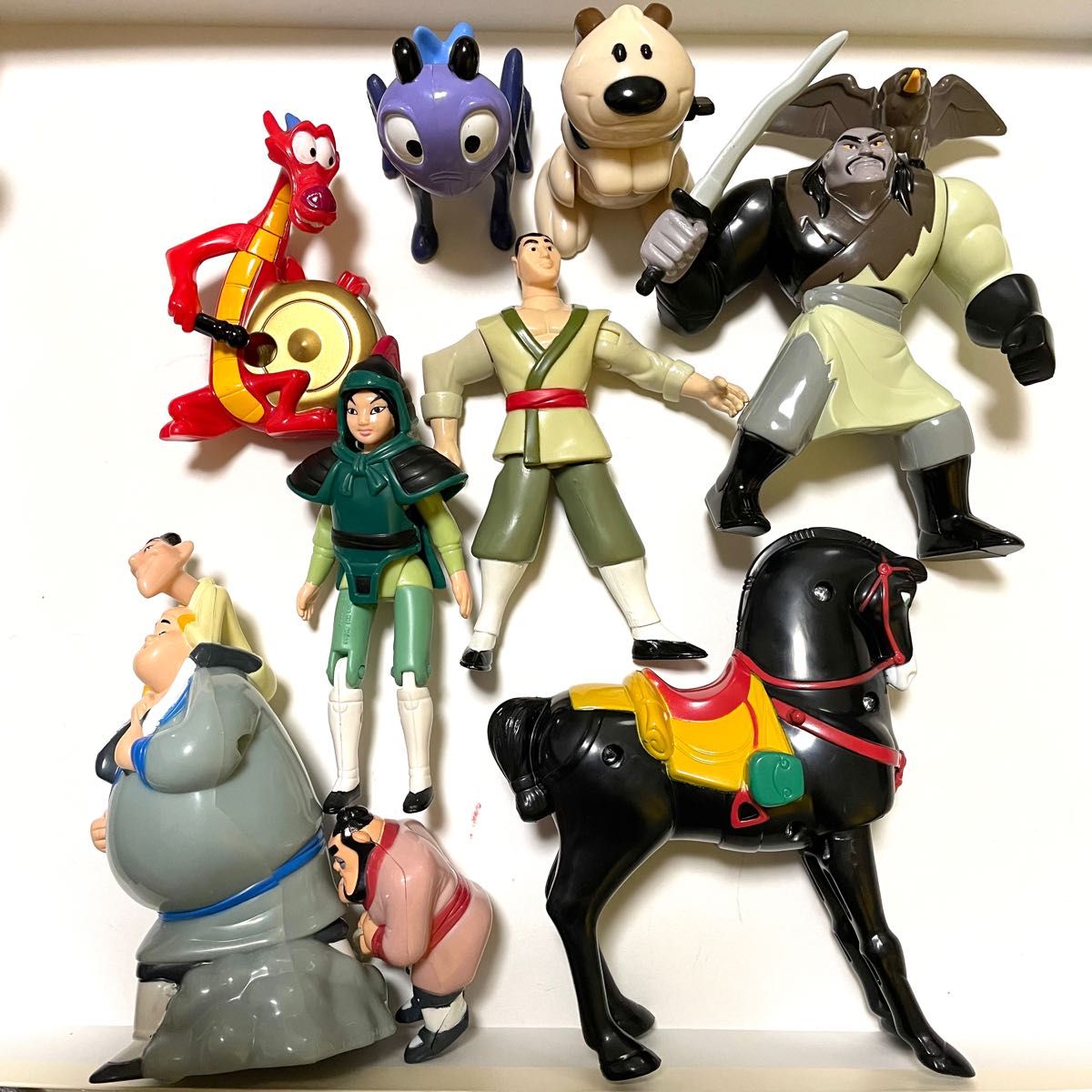 激レア マクドナルドハッピーセット ディズニー ムーラン 8種