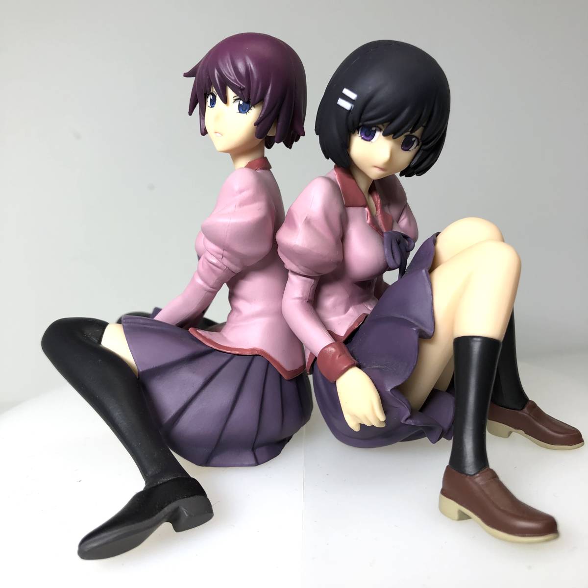 Yahoo!オークション - タイトー 偽物語 戦場ヶ原ひたぎ＆羽川翼 フィギ