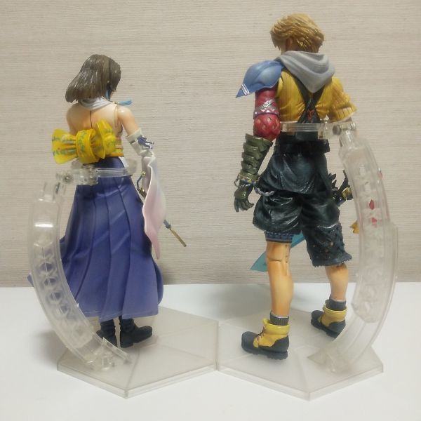 Yahoo!オークション - FF10 ティーダ ユウナ プレイアーツ改 フィギュ