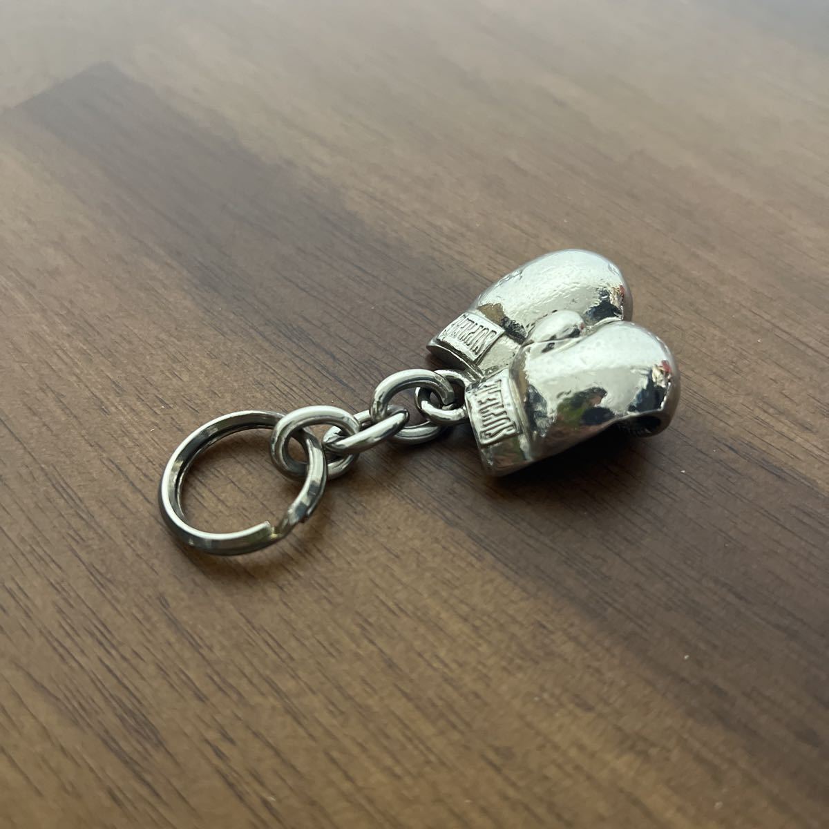 初期 希少 Supreme Boxing Gloves Keychain シュプリーム ボクシング