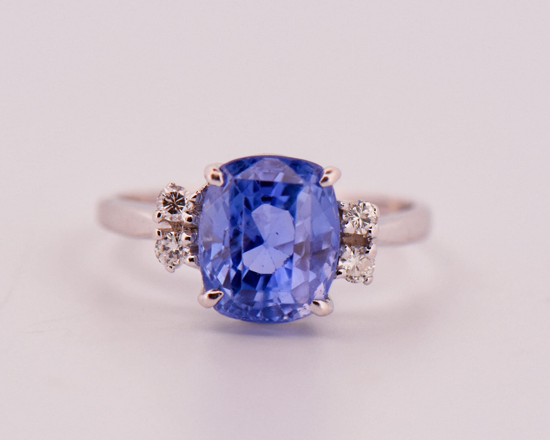 Vintage Ceylon Sapphire & Diamond Engagement Ring | Exquisite