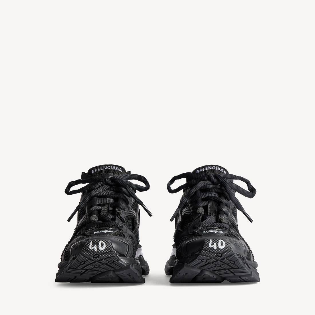 ブラック の メンズ Runner スニーカー | Balenciaga JP (バレンシアガ）