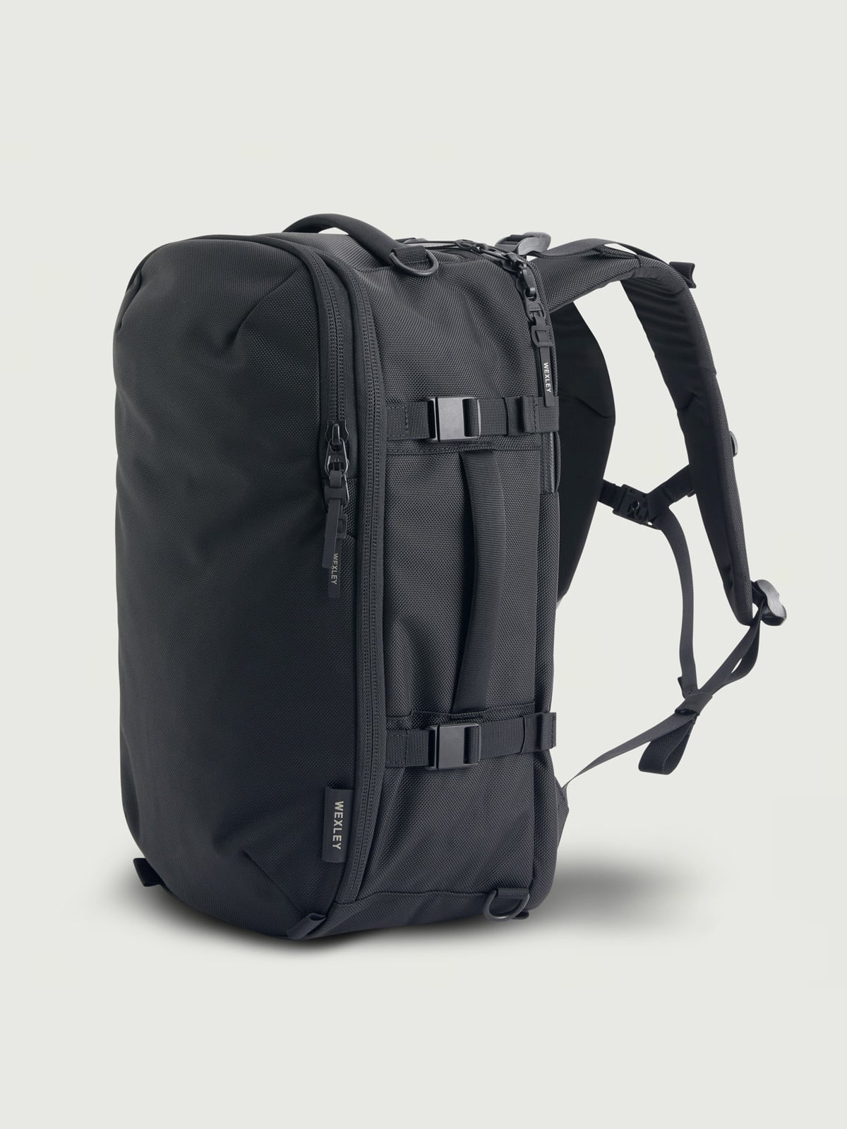 ACE_V2 / 32L Travel Pack 1680D Cordura® Ballistic Black | 武蔵小杉