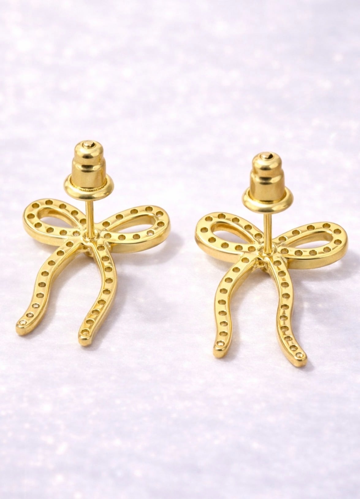 カーブリボンピアス | SASSY ANGEL