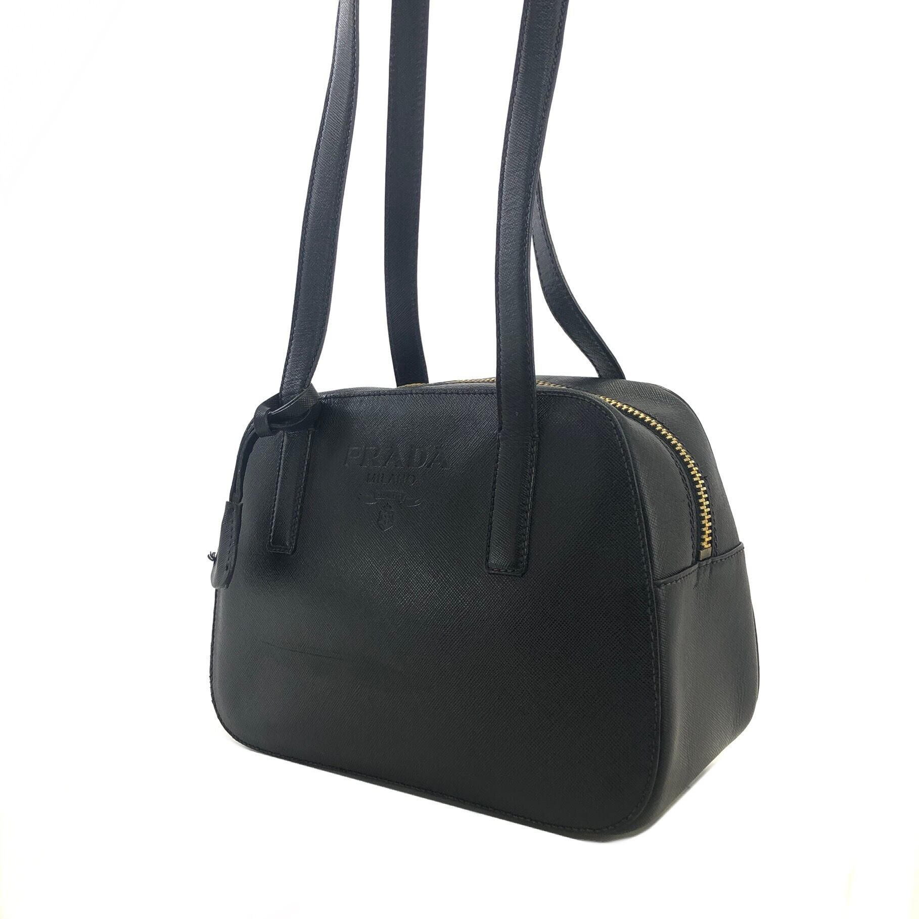 PRADA プラダ ロゴ型押し サフィアーノレザー サイドロック ショルダー