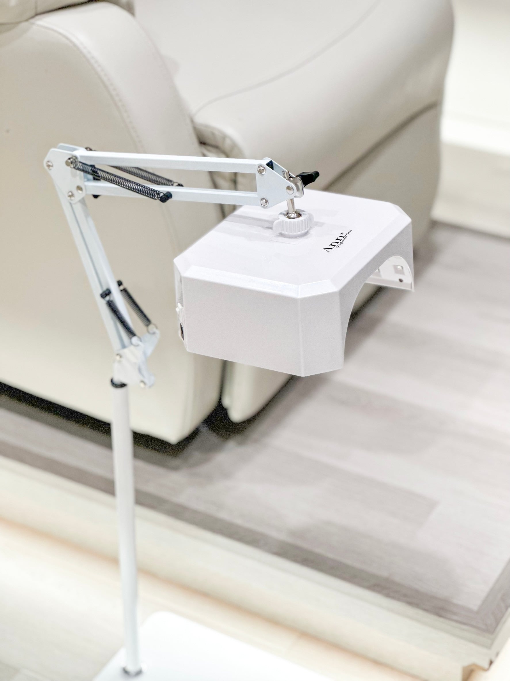 フットLED＆UVライト デミルナ【専用ポール付】#65102 | プラスディー